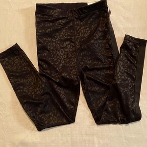 Victoria’s Secret Performance Leggings Extra Small